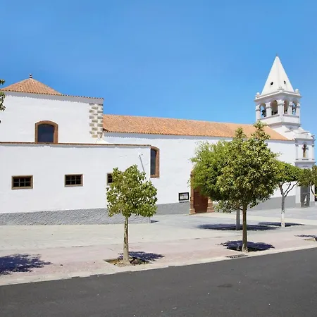 Betty C Puerto del Rosario (Fuerteventura)